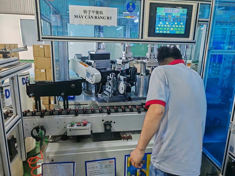 集智平衡機(jī)售后團(tuán)隊(duì)遠(yuǎn)赴越南，助力“永捷電機(jī)”設(shè)備維護(hù)